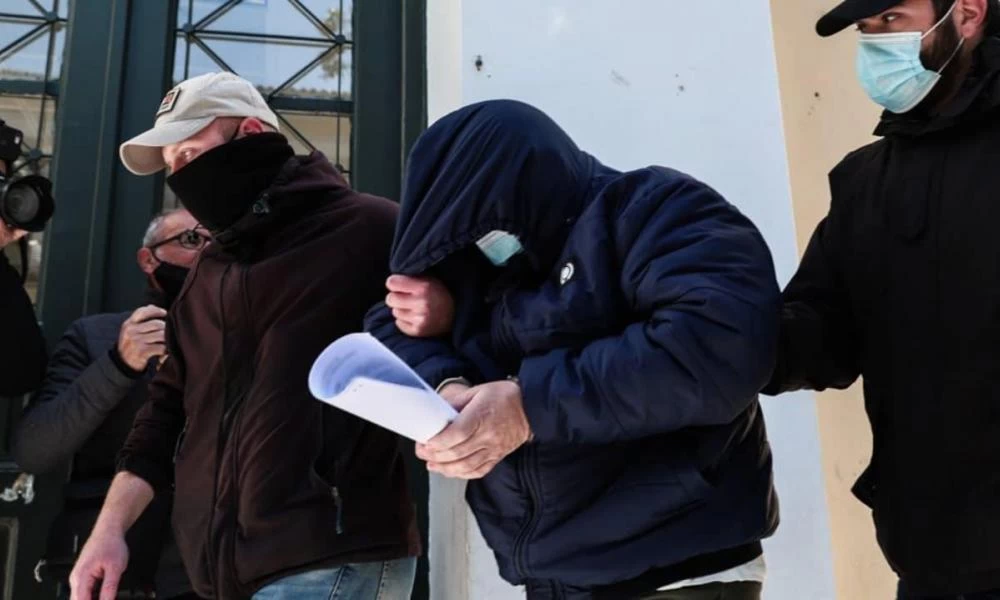 Ψυχικό: "Στο μικροσκόπιο" των αρχών τα στίγματα των κινητών του Γκουρούση